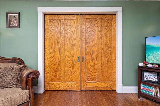 $415,000 | 424 South Elm Street, Ottawa, KS 66067