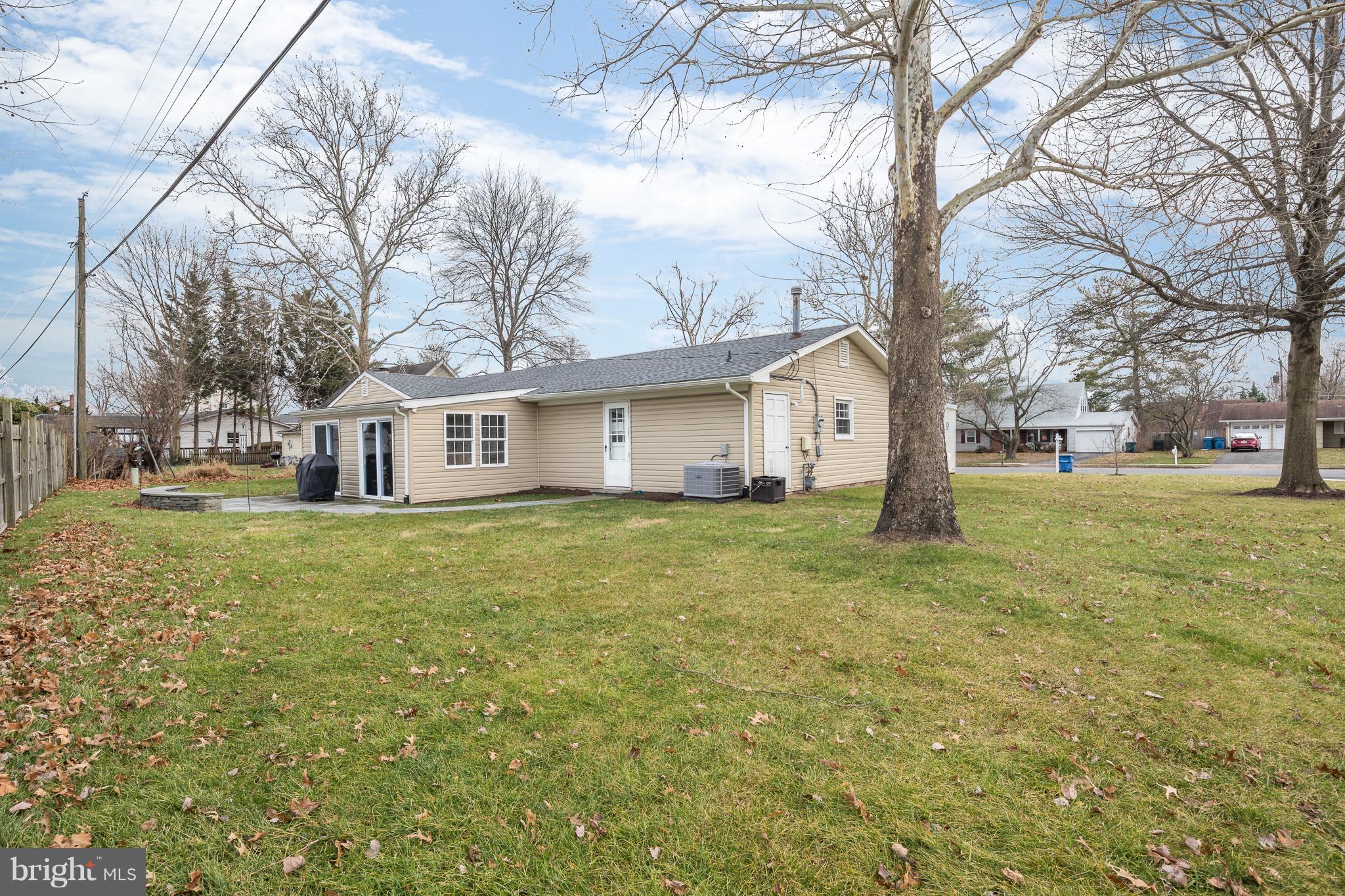 13128 Poplar Tree Road Fairfax, VA 22033 - Photo 28 of 36 Gallery Image 28