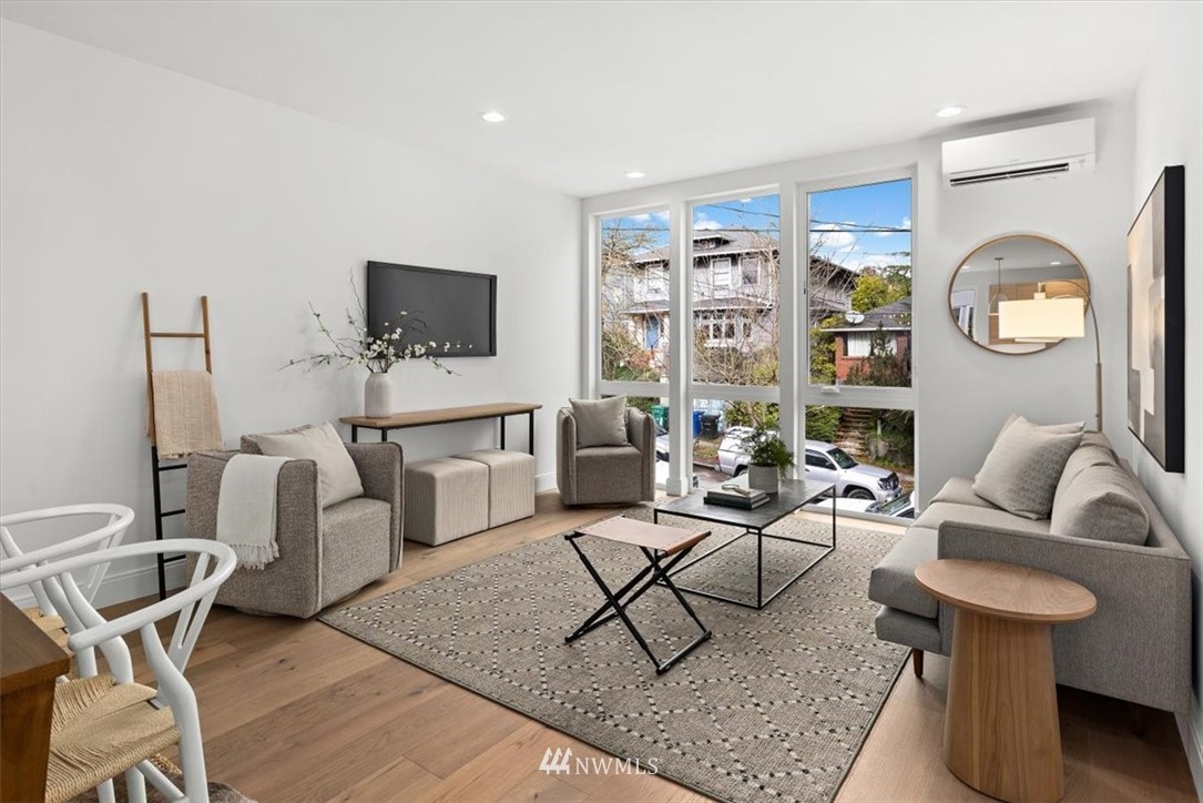 813 North 48th Street Seattle, WA 98103 - Photo 12 of 38 Gallery Image 12