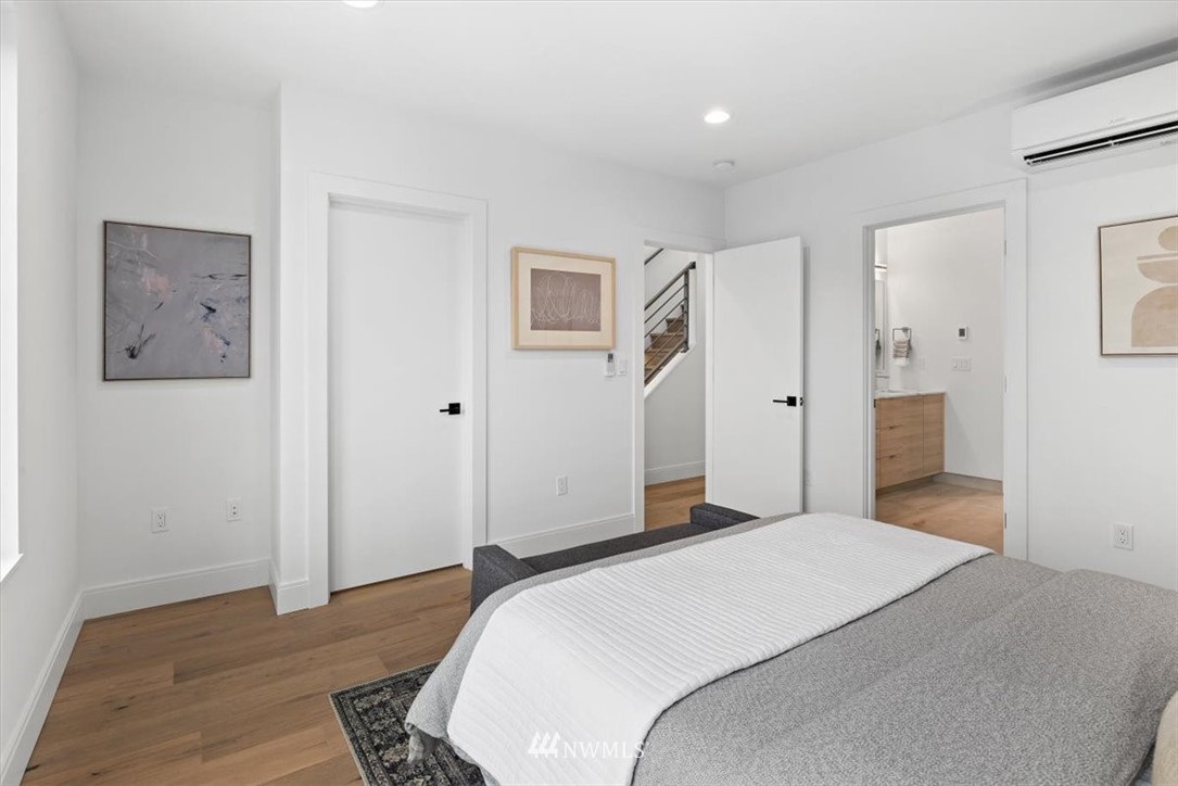 813 North 48th Street Seattle, WA 98103 - Photo 23 of 38 Gallery Image 23