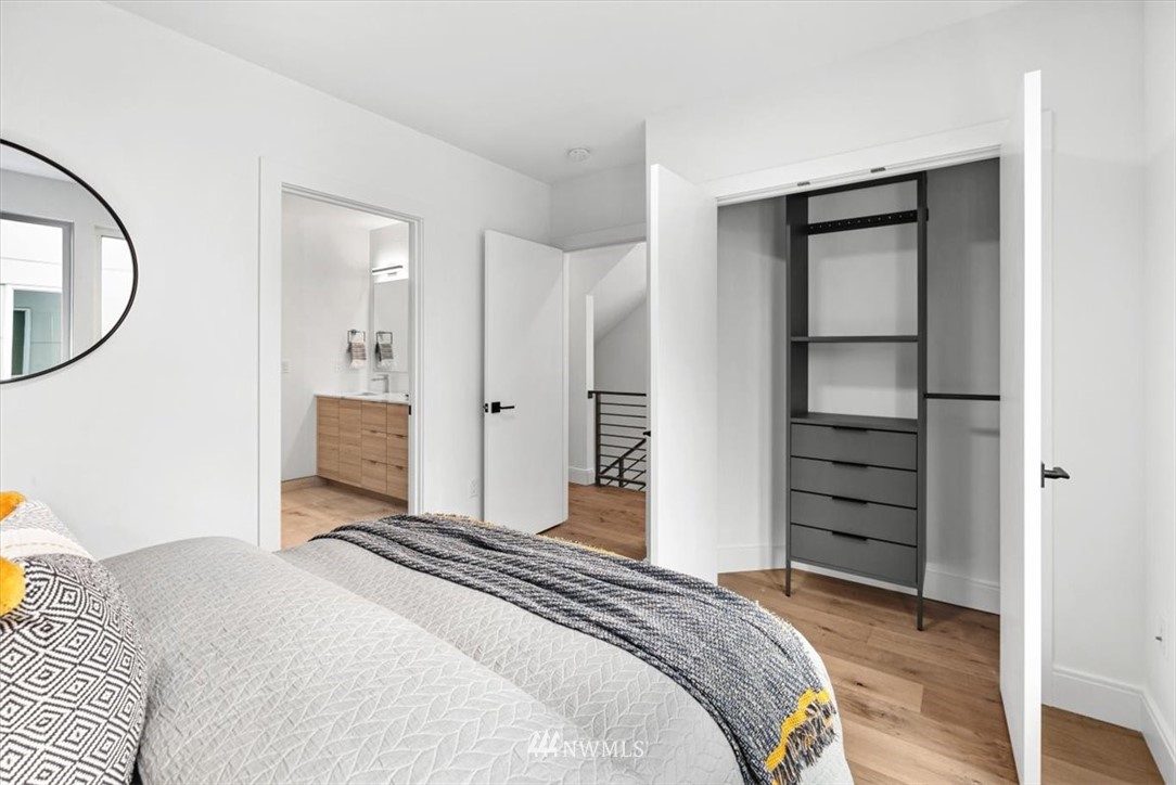 813 North 48th Street Seattle, WA 98103 - Photo 26 of 38 Gallery Image 26
