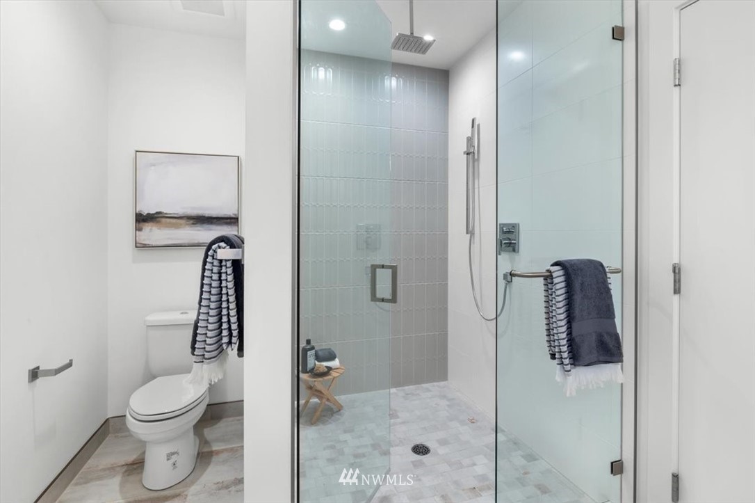 813 North 48th Street Seattle, WA 98103 - Photo 28 of 38 Gallery Image 28