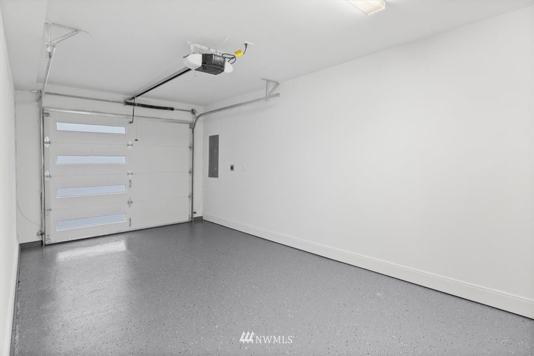 813 North 48th Street Seattle, WA 98103 - Photo 7 of 38 Gallery Image 7
