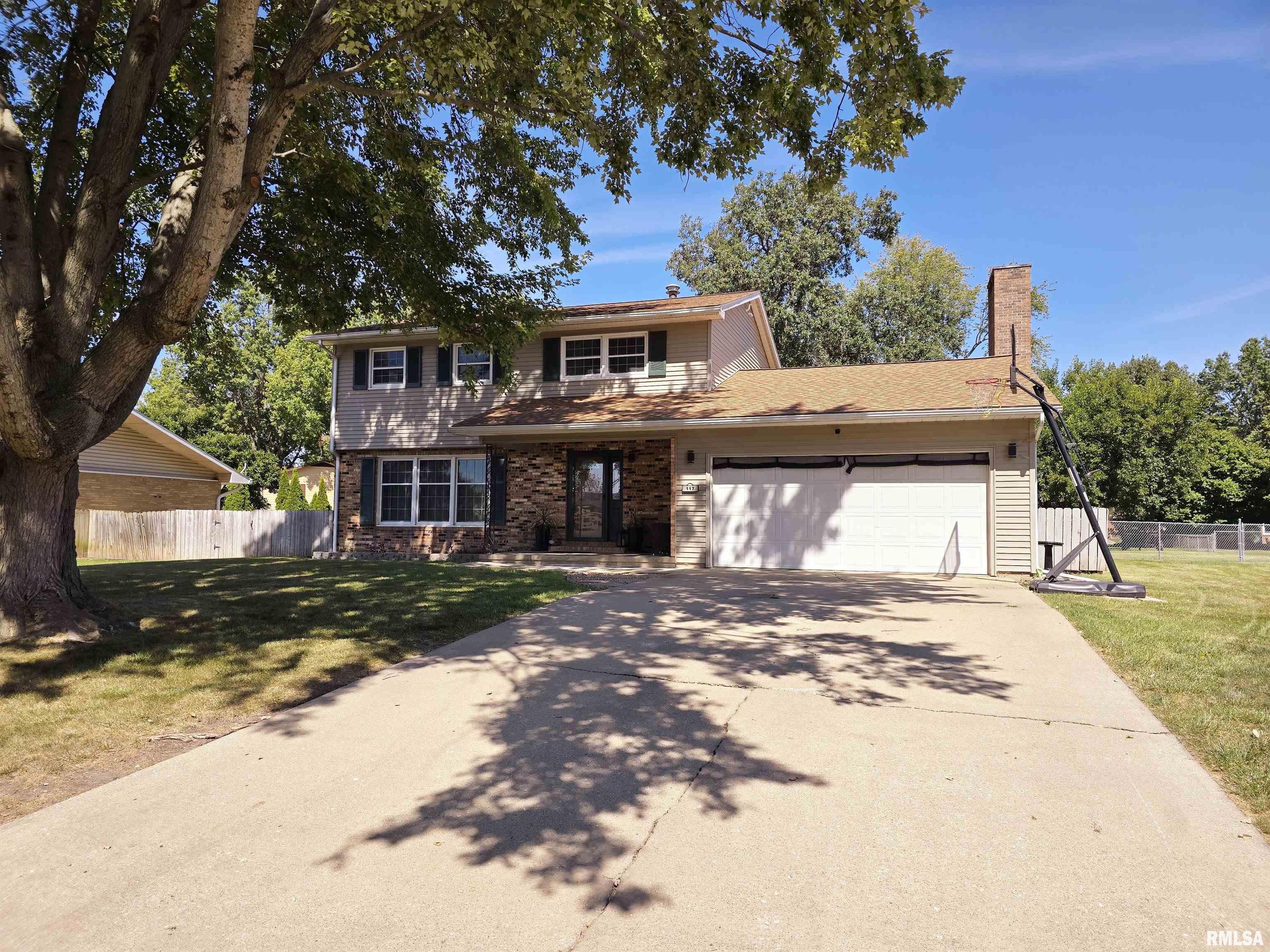 117 Harvester Road Canton, IL 61520 - Photo 3 of 67 Gallery Image 3