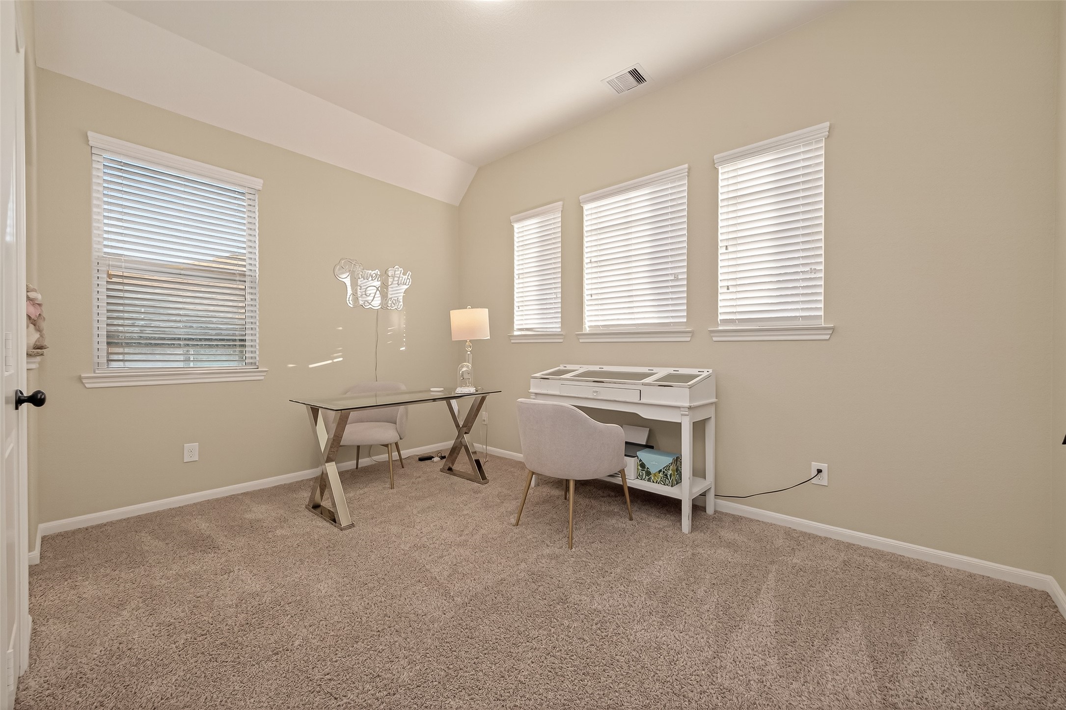 10 Ruchill Circle Conroe, TX 77304 - Photo 25 of 47 Bedroom #3, located upstairs.