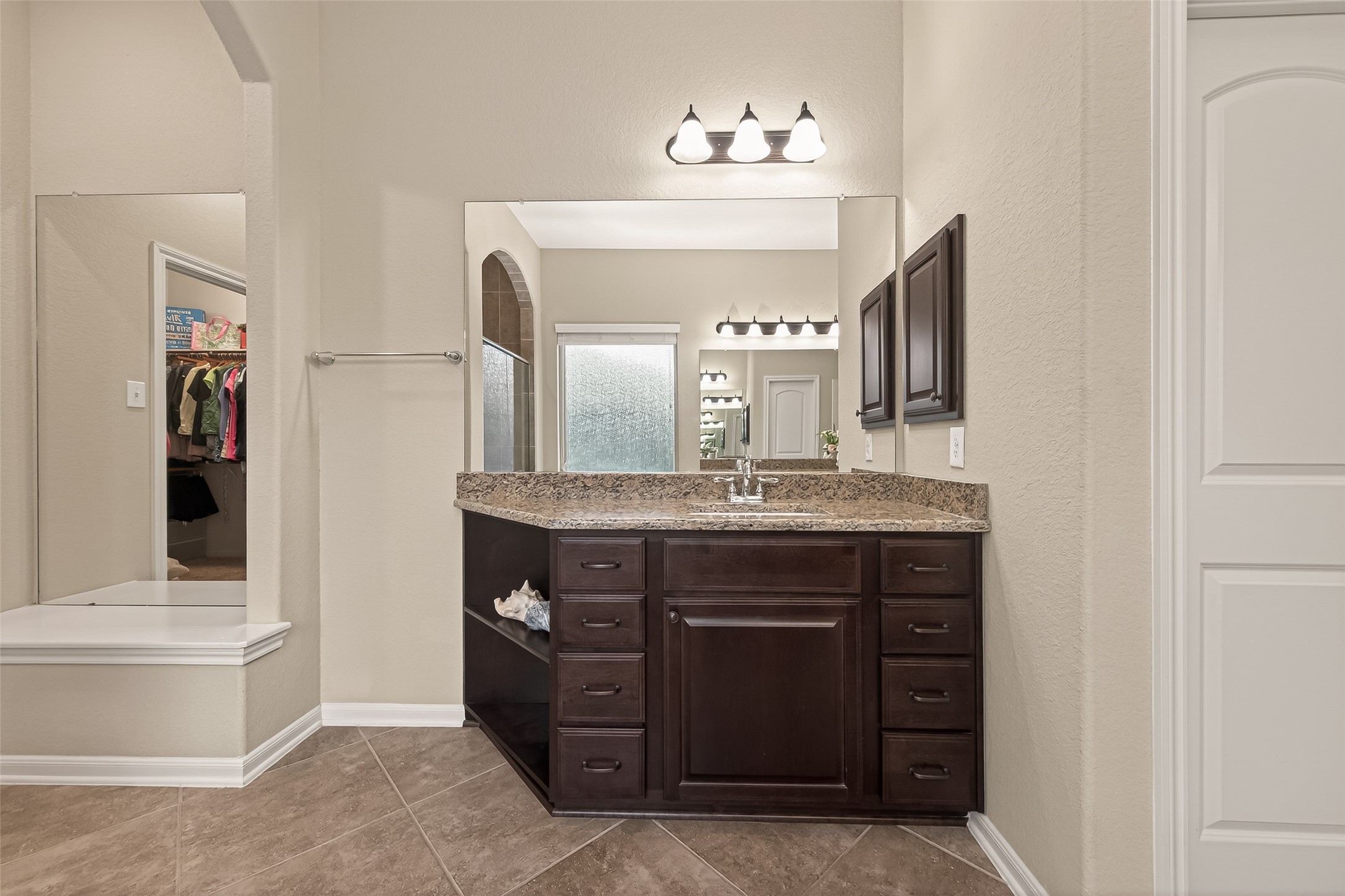 10 Ruchill Circle Conroe, TX 77304 - Photo 38 of 47