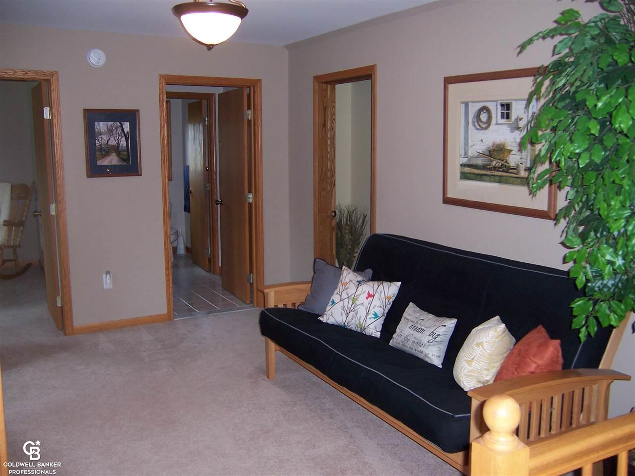 1021 Riley Center Road Memphis, MI 48041 - Photo 13 of 27 31332729-12.JPG