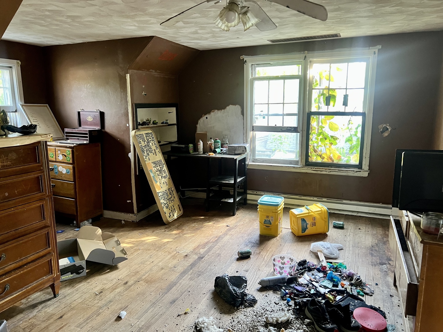 202 Clark Street Sidell, IL 61876 - Photo 13 of 17 a bed room with a bed and a window