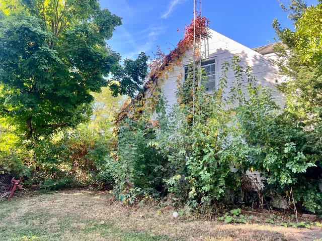 $35,000 | 202 Clark Street, Sidell, IL 61876