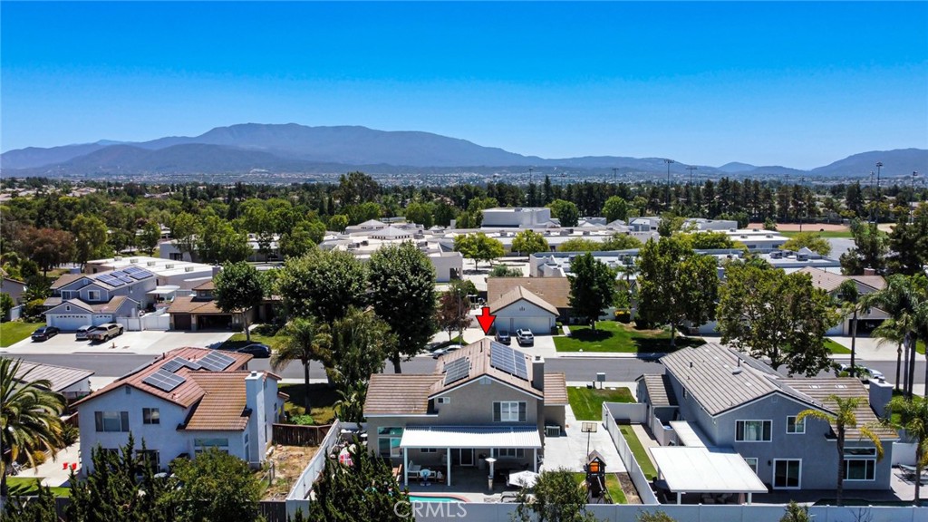 32182 Cala Torrente Temecula, CA 92592 - Photo 30 of 35 a view of a city with mountains