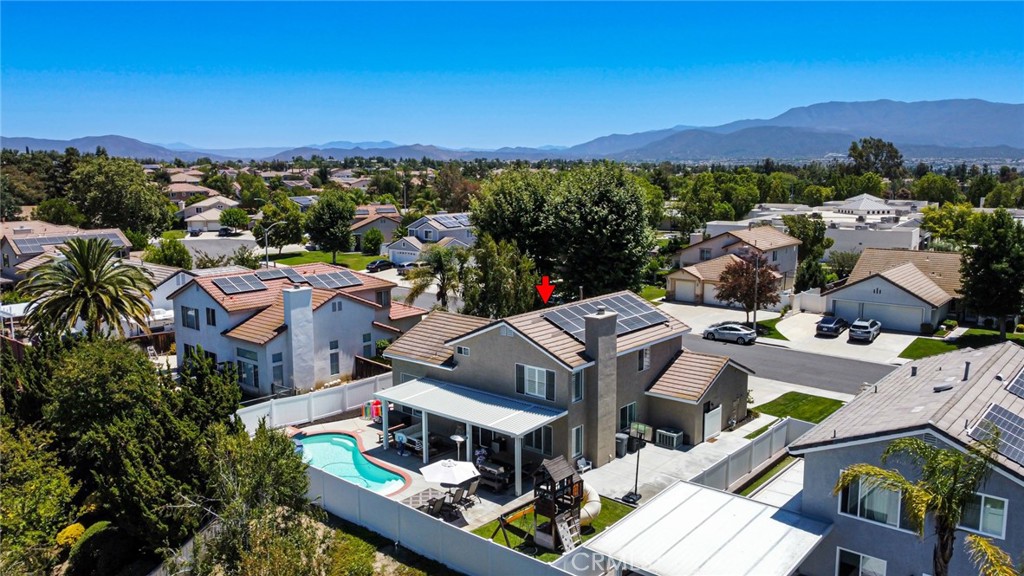 32182 Cala Torrente Temecula, CA 92592 - Photo 31 of 35 an aerial view of a house with a ocean view