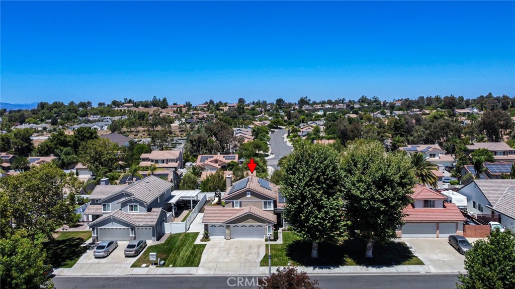 32182 Cala Torrente Temecula, CA 92592 - Photo 33 of 35 an aerial view of multiple house