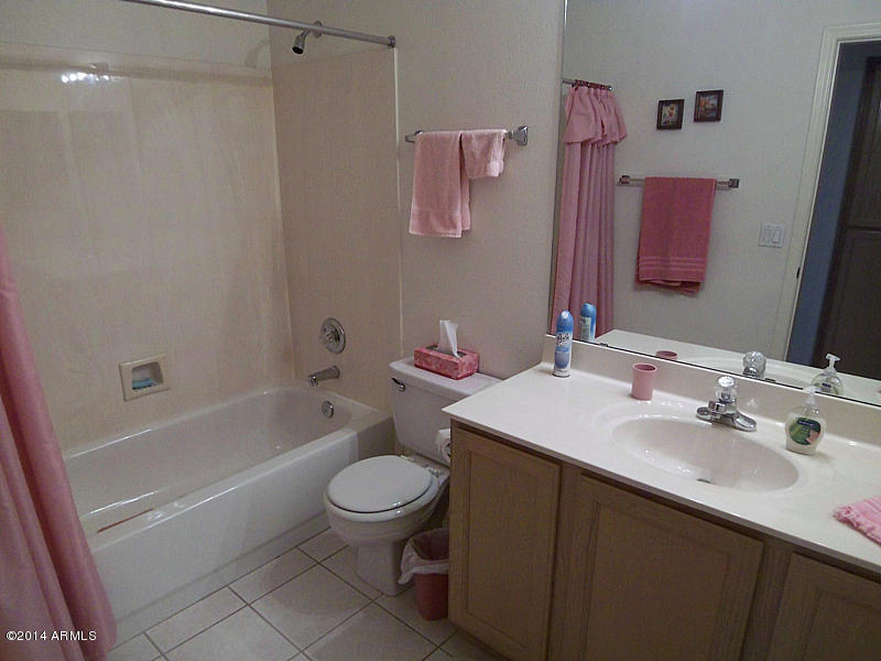 1213 East St John Road Phoenix, AZ 85022 - Photo 11 of 12 100_2797