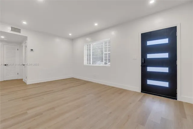 $550,000 | 613 Northeast 159th Street, Miami, FL 33162