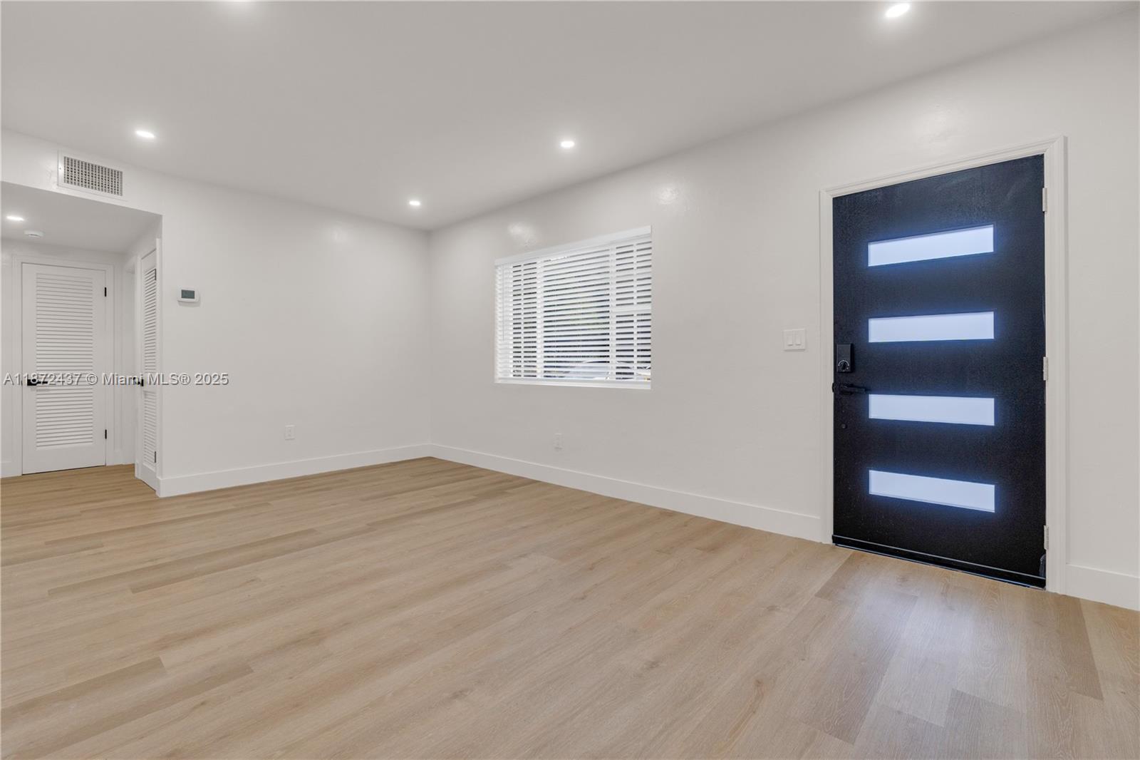 613 Northeast 159th Street Miami, FL 33162 - Photo 16 of 27