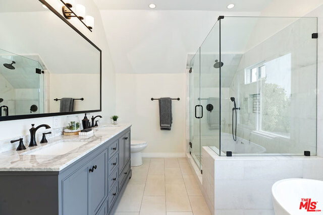738 East Harvard Road Burbank, CA 91501 - Photo 13 of 27 Gallery Image 13