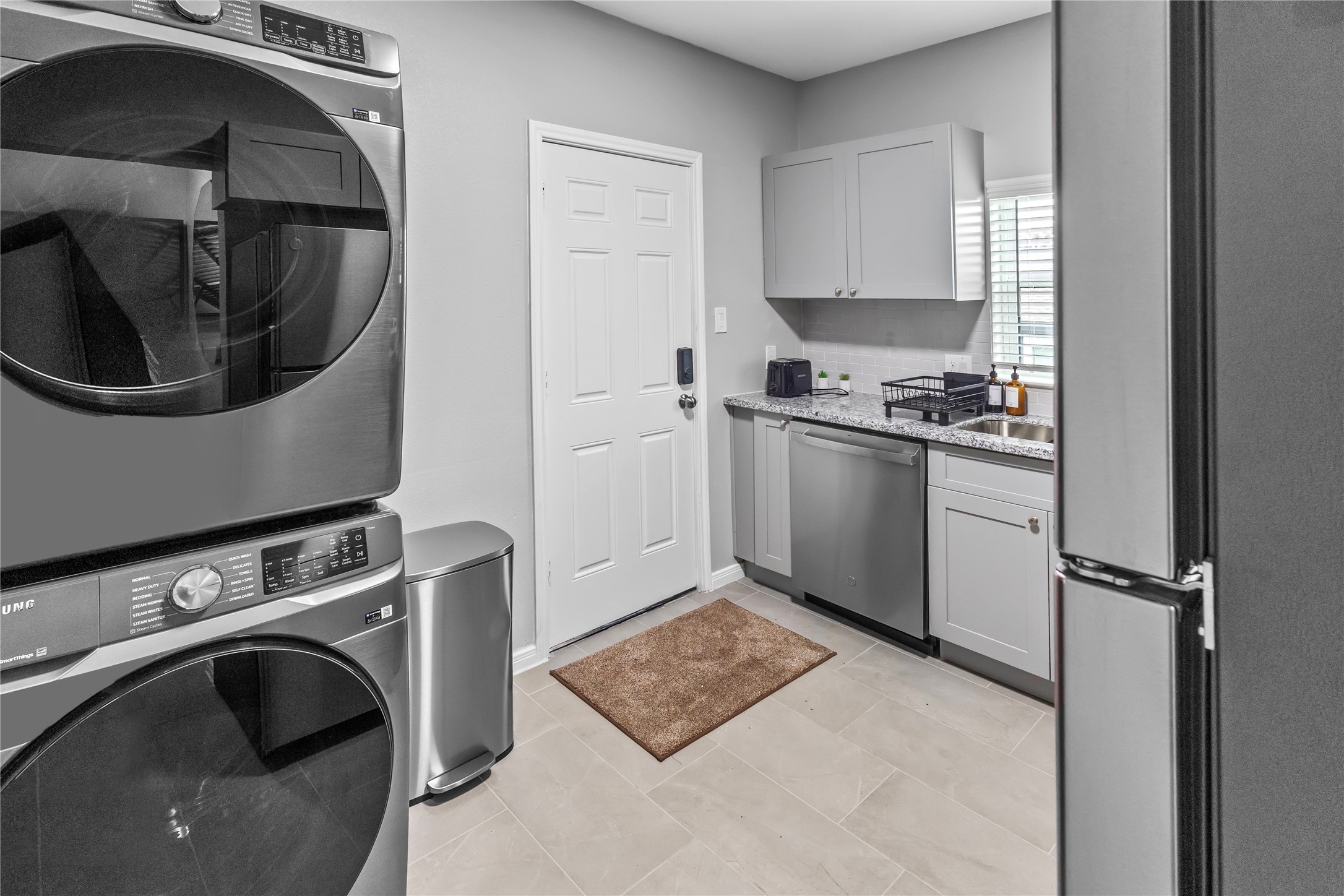 2824 Blodgett Street, Unit 4 Houston, TX 77004 - Photo 6 of 23