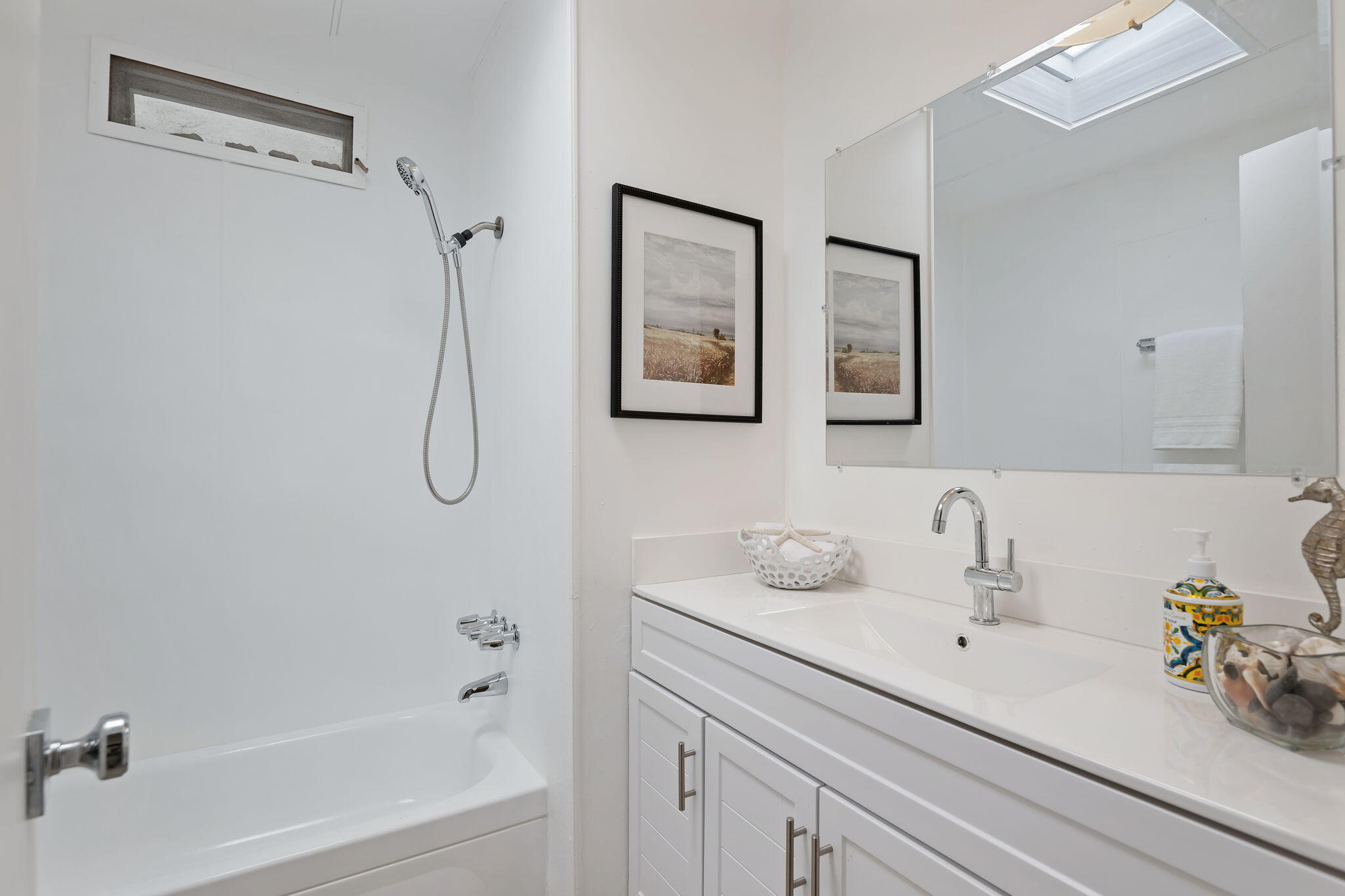 333 Old Mill Road, Unit 3 Santa Barbara, CA 93110 - Photo 15 of 21 15-Bathroom