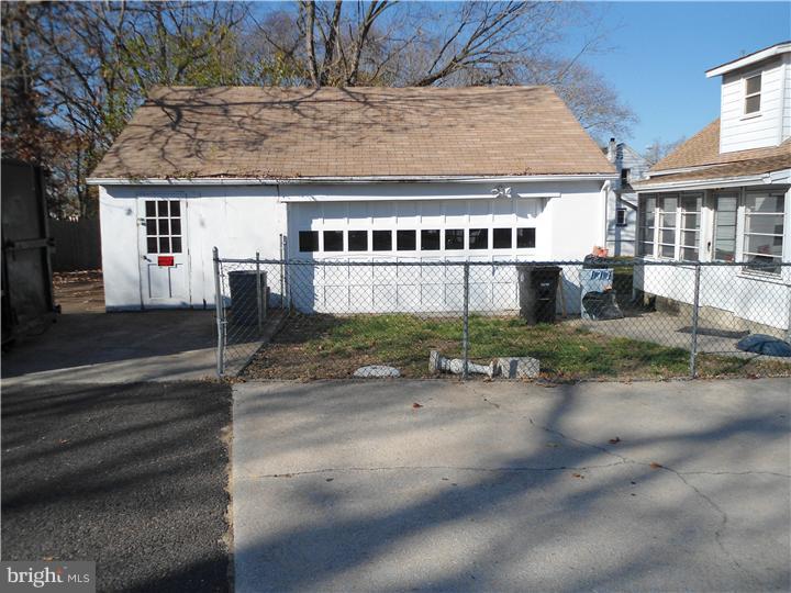 1026 Almonesson Road Deptford, NJ 08093 - Photo 3 of 4 Garage