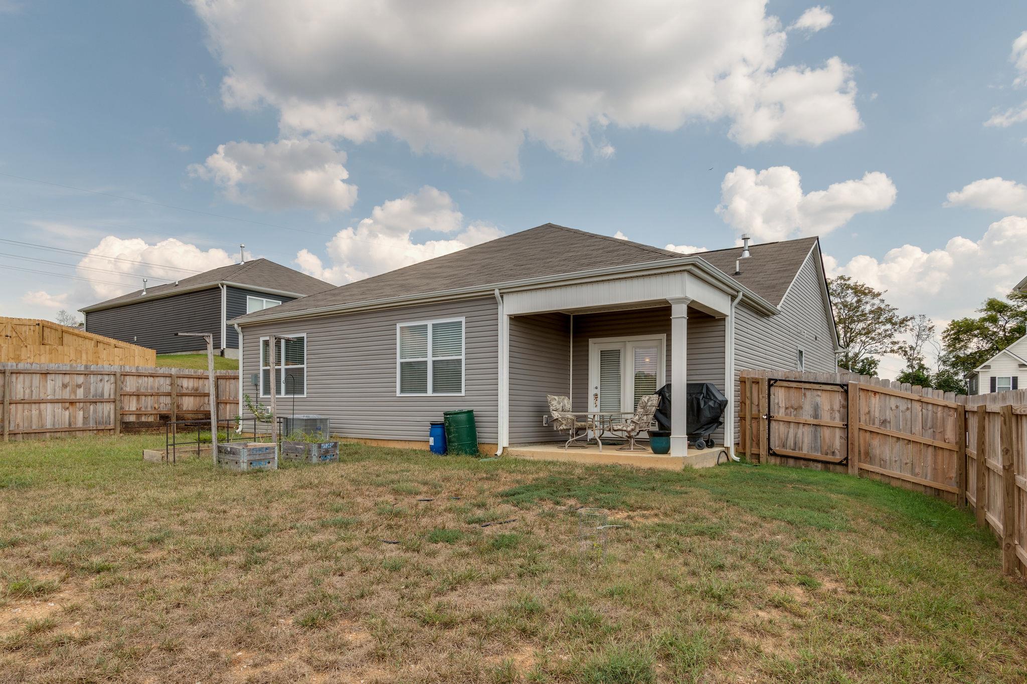721 Prominence Road, Unit 52 Columbia, TN 38401 - Photo 24 of 27 Nice covered patio