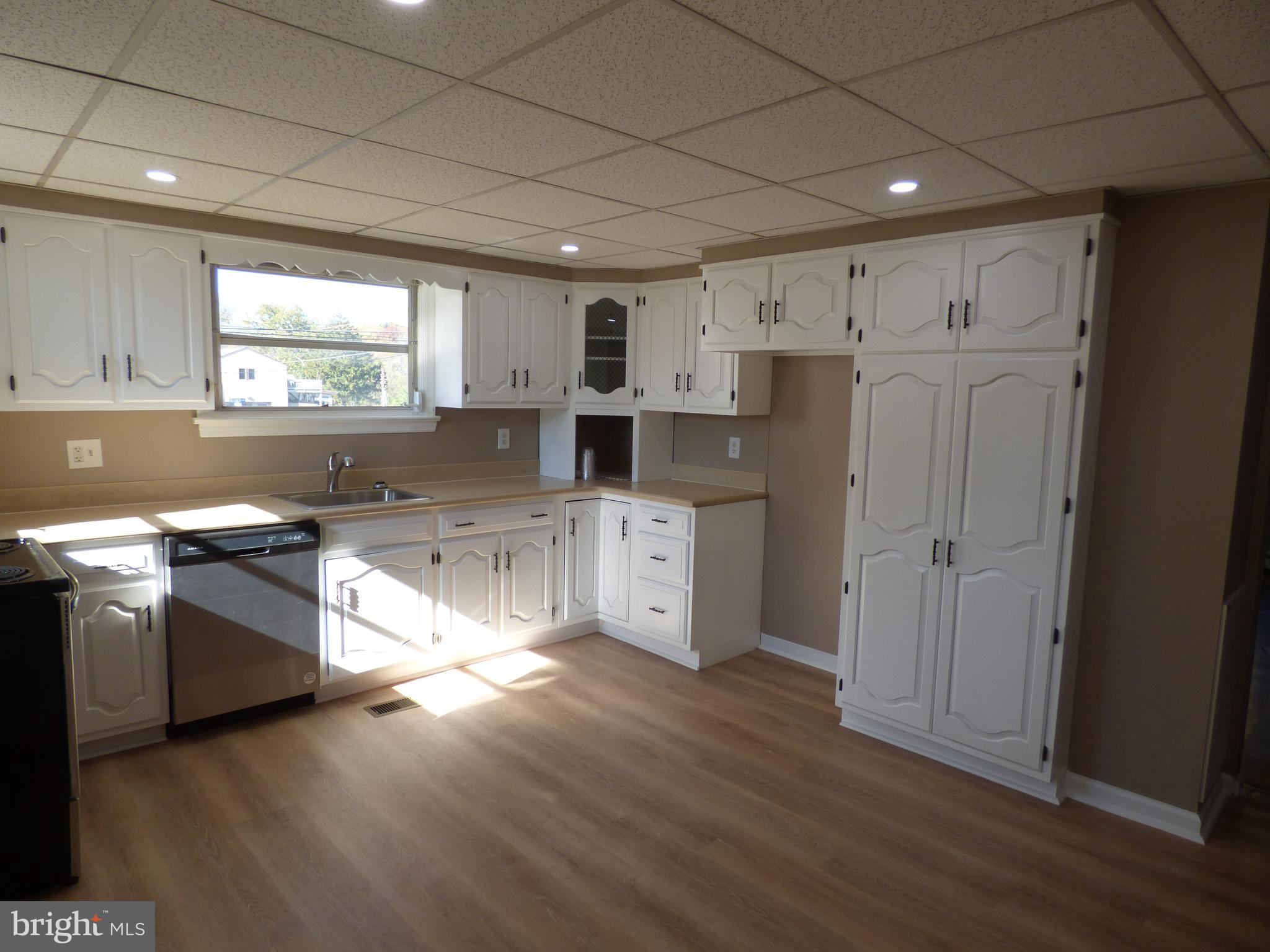 504 Neshaminy Road Croydon, PA 19021 - Photo 11 of 26