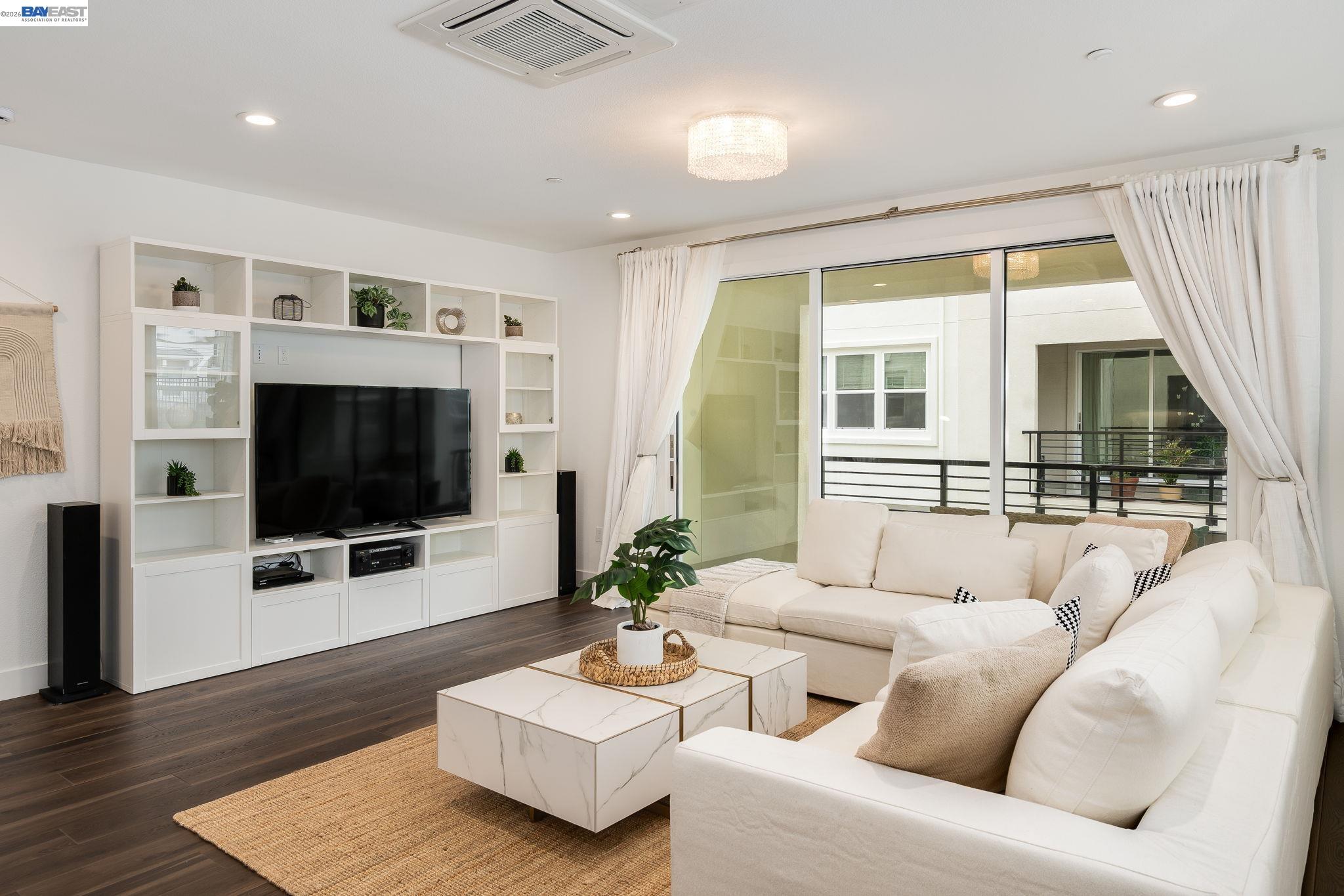 1402 Ontoro Terrace San Ramon, CA 94583 - Photo 7 of 48