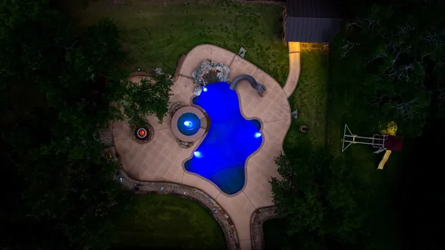 $2,950,000 | 19505 Farm To Market Road 150 West, Driftwood, TX 78619