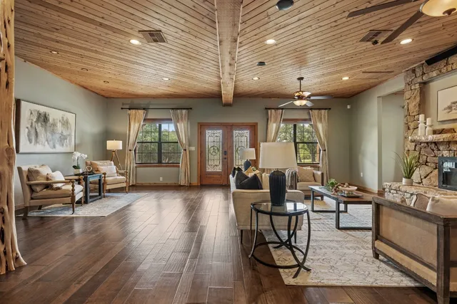 $2,950,000 | 19505 Farm To Market Road 150 West, Driftwood, TX 78619