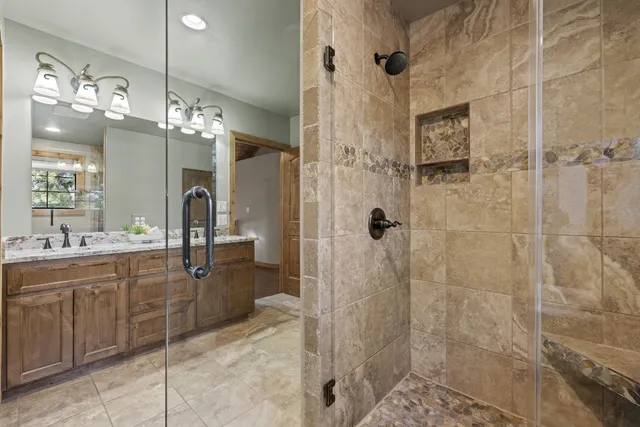 $2,950,000 | 19505 Farm To Market Road 150 West, Driftwood, TX 78619