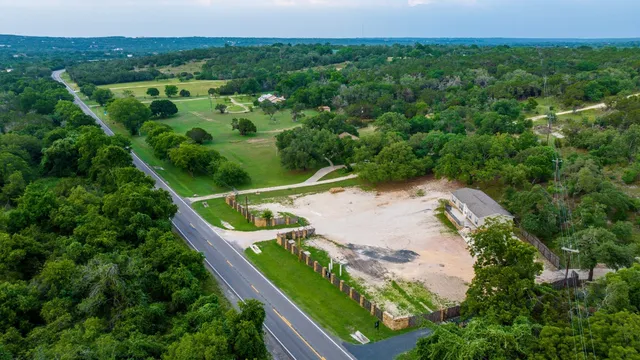 $2,950,000 | 19505 Farm To Market Road 150 West, Driftwood, TX 78619