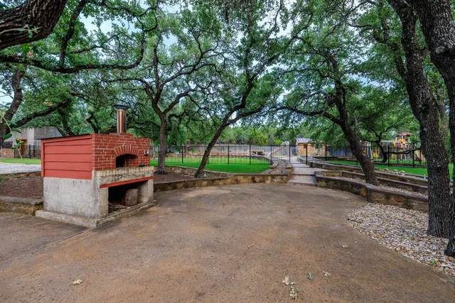 $2,950,000 | 19505 Farm To Market Road 150 West, Driftwood, TX 78619
