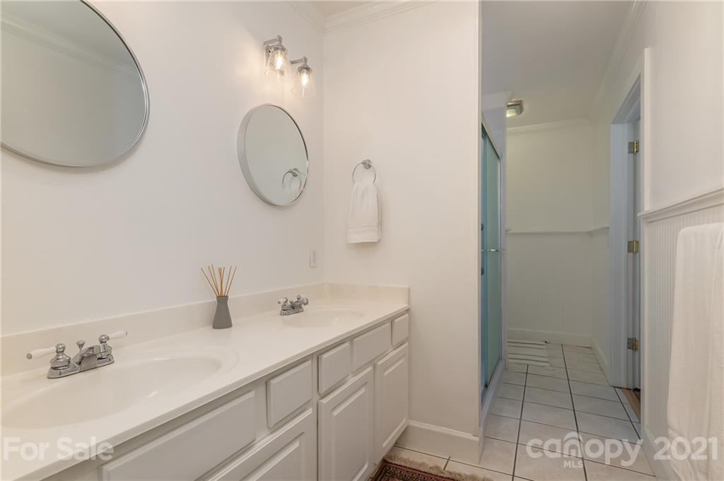 151 Markham Road Tryon, NC 28782 - Photo 17 of 41 Gallery Image 17