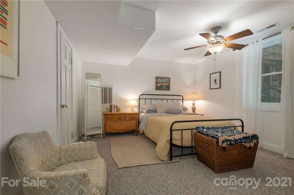 151 Markham Road Tryon, NC 28782 - Photo 22 of 41 Gallery Image 22