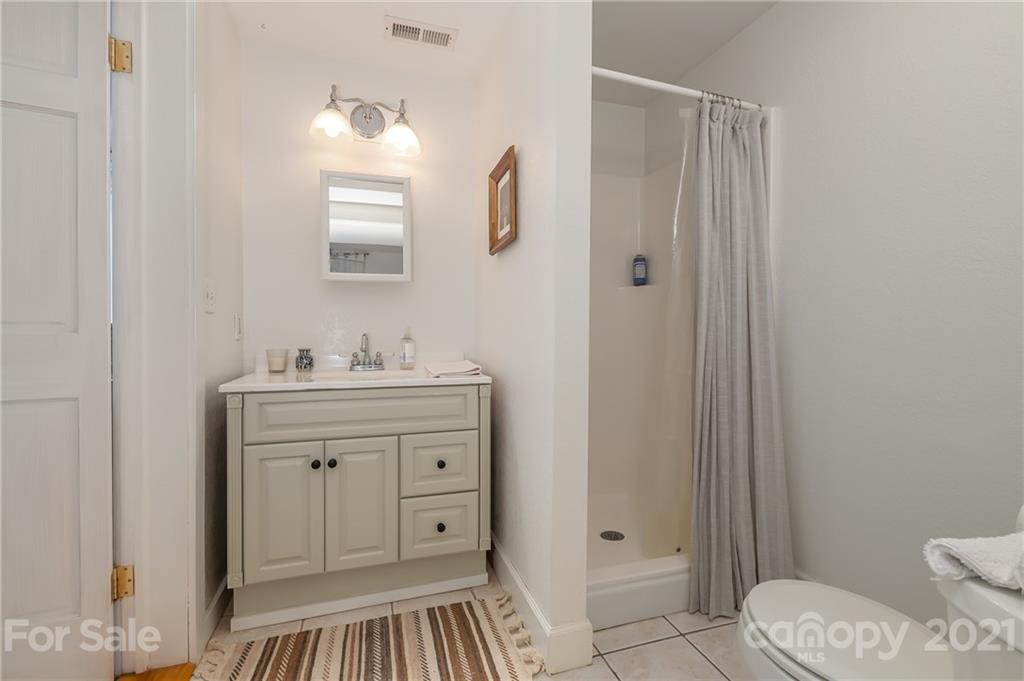 151 Markham Road Tryon, NC 28782 - Photo 24 of 41 Gallery Image 24