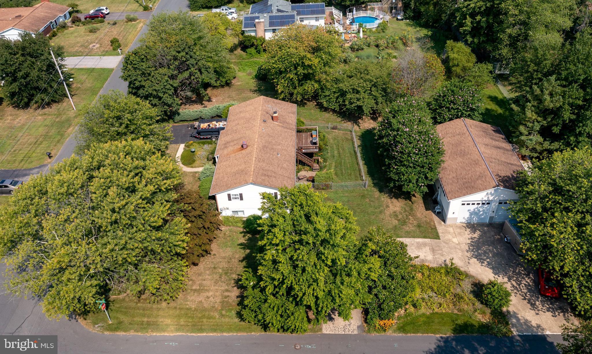 4153 Carrs Ridge Road Edgewater, MD 21037 - Photo 5 of 10 Gallery Image 5