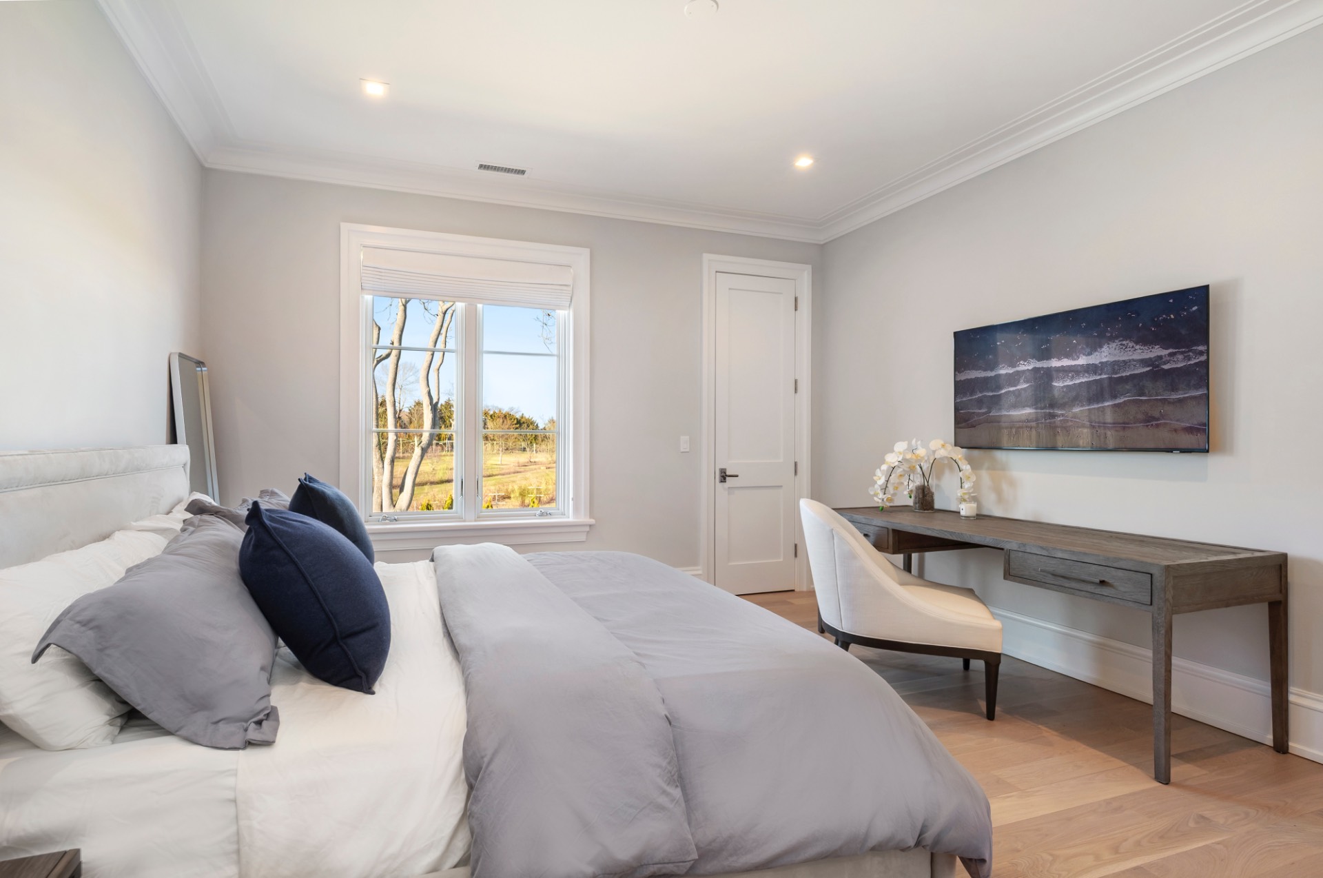 105 Hayground Road Water Mill, NY 11976 - Photo 17 of 24