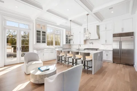 $4,750,000 | 105 Hayground Road, Water Mill, NY 11976