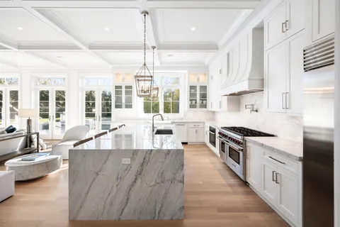 $4,750,000 | 105 Hayground Road, Water Mill, NY 11976