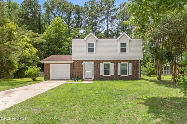 $250,000 | 108 Meadowview Court, Jacksonville, NC 28546
