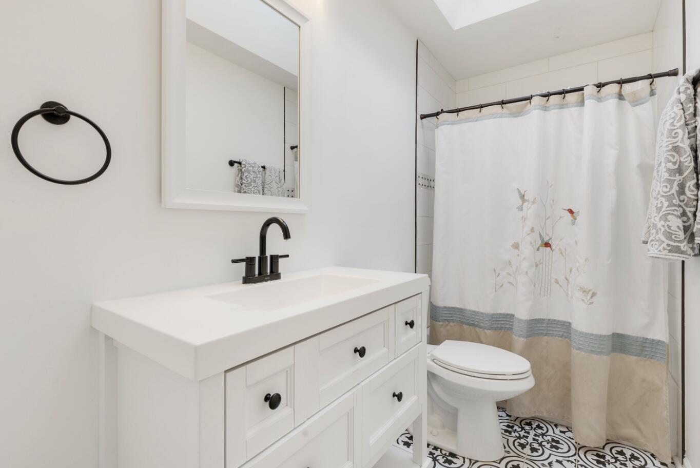 1216 Dwiggins Court Griffith, IN 46319 - Photo 11 of 32 1364x912