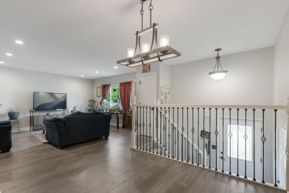 1216 Dwiggins Court Griffith, IN 46319 - Photo 20 of 32 946x630