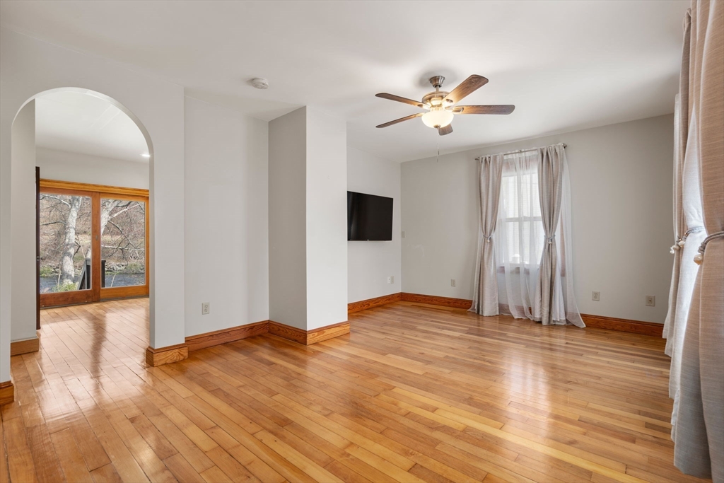 5 Riverbank Road, Unit 5 Maynard, MA 01754 - Photo 7 of 30