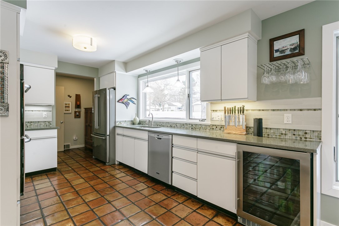 369 Lowden Point Road Greece, NY 14612 - Photo 16 of 50