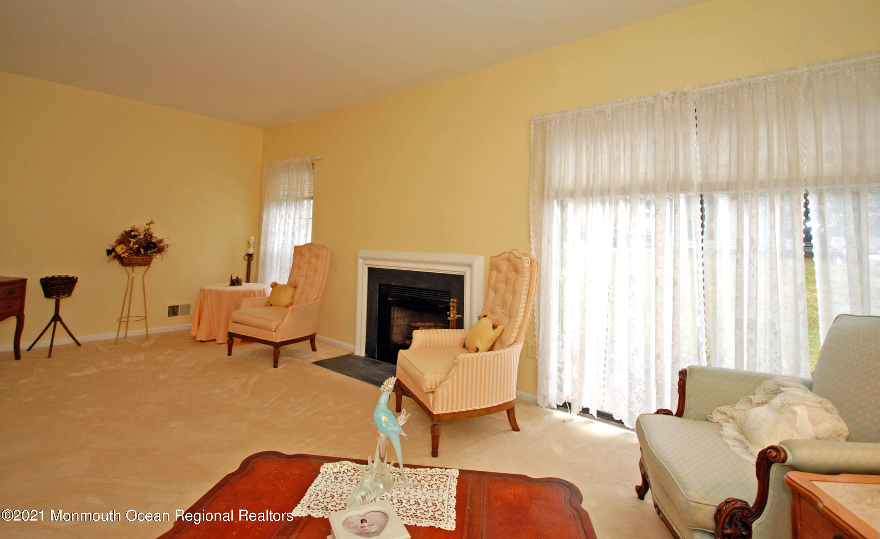 1803 Timber Oaks Road, Unit 1803 Edison, NJ 08820 - Photo 11 of 22 DSC_7288