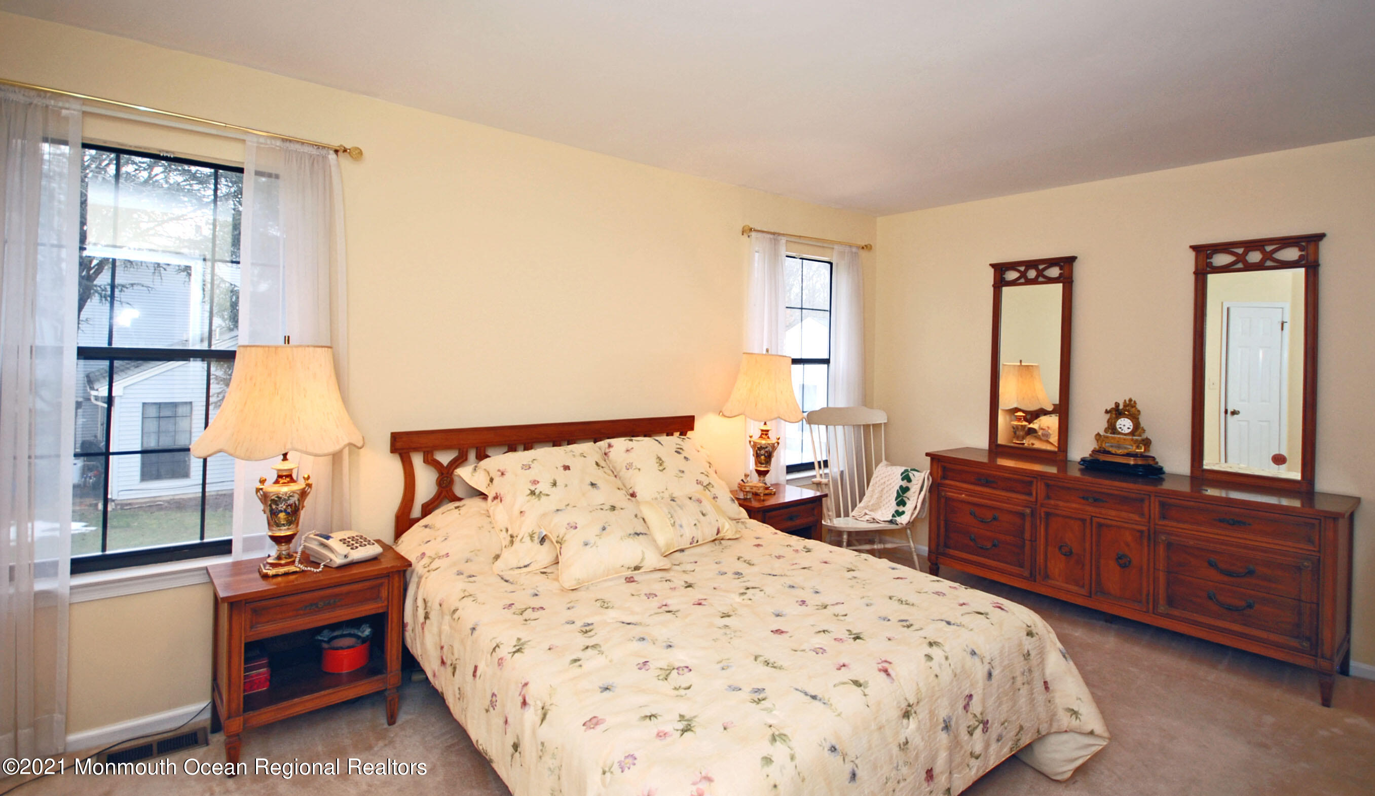 1803 Timber Oaks Road, Unit 1803 Edison, NJ 08820 - Photo 21 of 22 DSC_7304