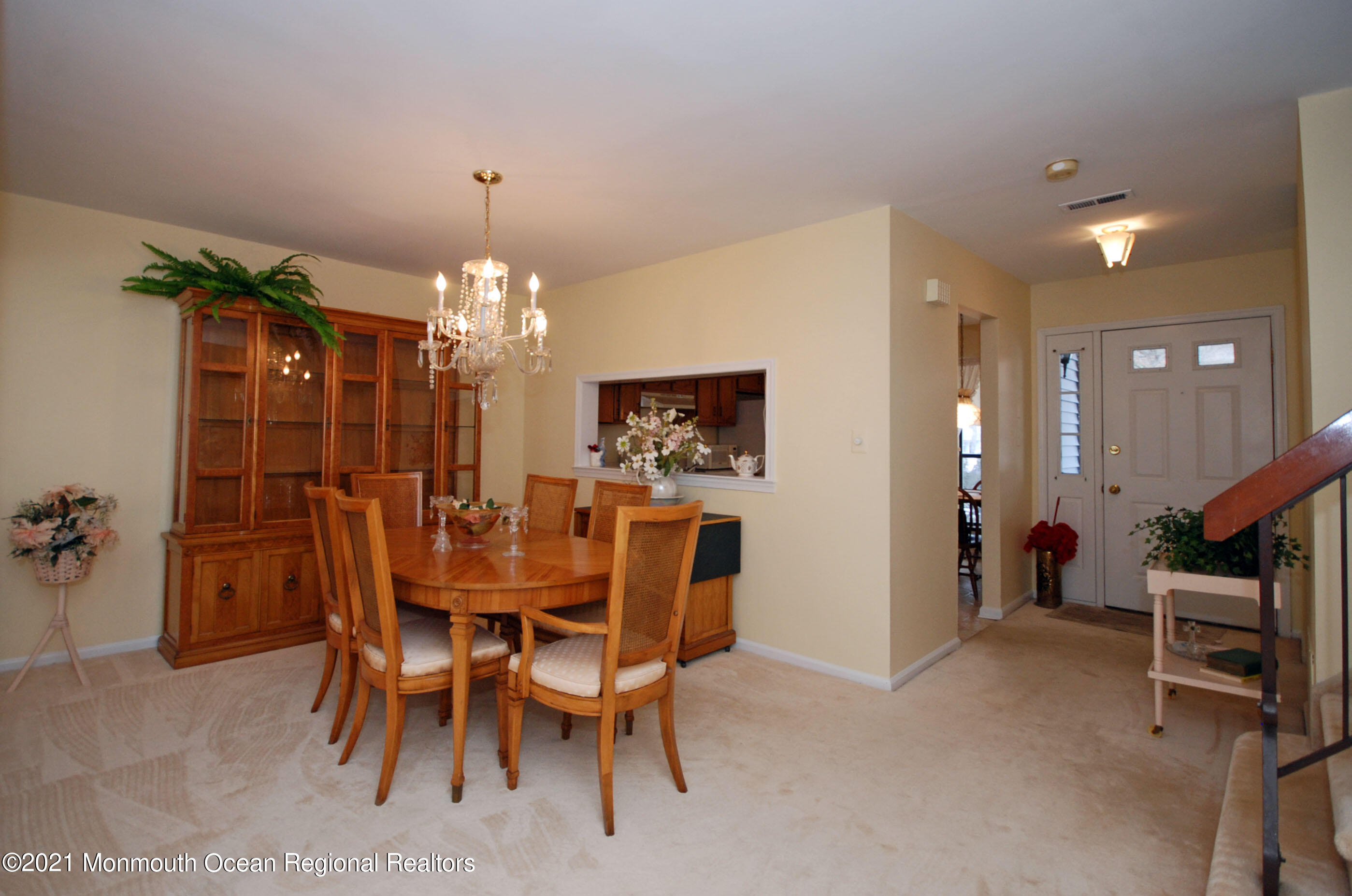 1803 Timber Oaks Road, Unit 1803 Edison, NJ 08820 - Photo 8 of 22 DSC_7284
