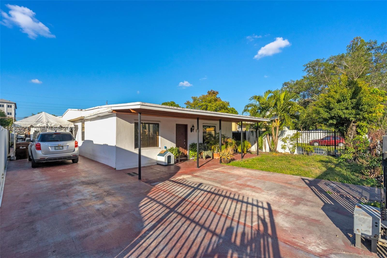 533 East 23rd Street Hialeah, FL 33013 - Photo 3 of 30