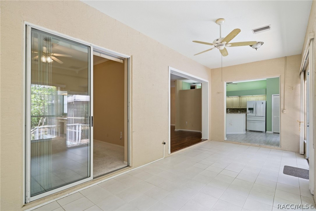 19851 Southwest 93rd Lane Road Dunnellon, FL 34432 - Photo 14 of 37 Gallery Image 14