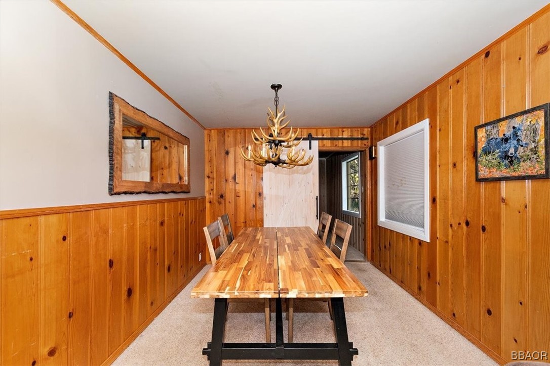 667 Talmadge Road Big Bear Lake, CA 92315 - Photo 13 of 41 a dining room with furniture and window