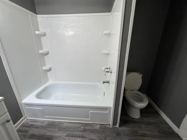 $550 | 401 North Monroe Street, Muncie, IN 47305